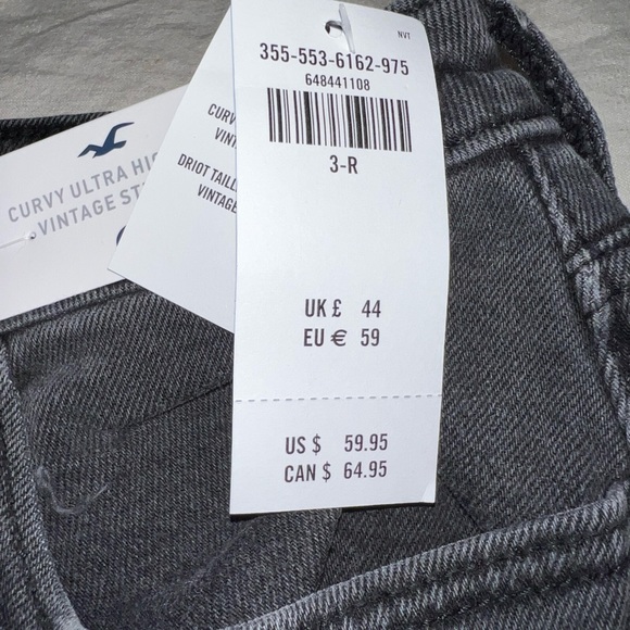 ULTRA HIGH-RISE RIPPED BLACK VINTAGE ANKLE STRAIGHT JEANS Size 3R. W26 Length 27 - Picture 8 of 8